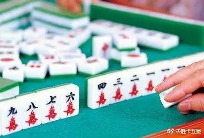 厉害了！上楚湖北麻将确实真的有挂(怎么刷好牌)