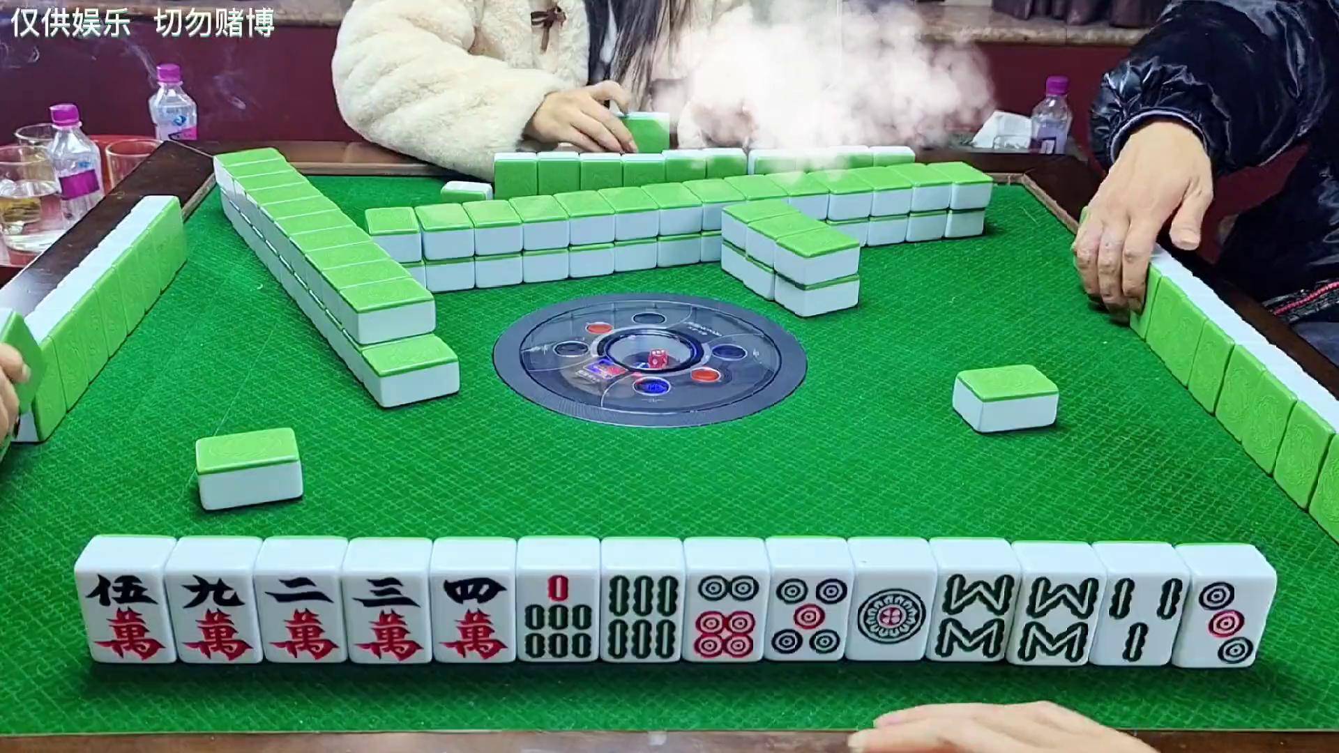 2分钟秒懂！途游四川麻将怎样赢的几率大(怎么能调好牌)