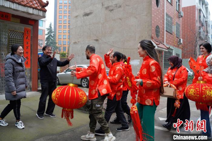 给大家科普一下！越乡游义乌麻将拼三张确实有挂的(怎么打才能赢)