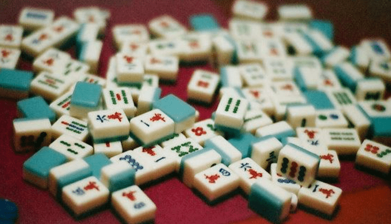 终于懂了！内蒙王牌麻将确实有挂的(怎么抓到好牌)