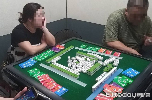 麻将挂哪有卖的（麻将挂怎么买?）