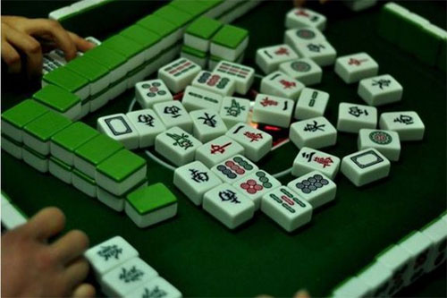 玩家必备教程手机打麻将有没有开挂方法—真实可以装挂
