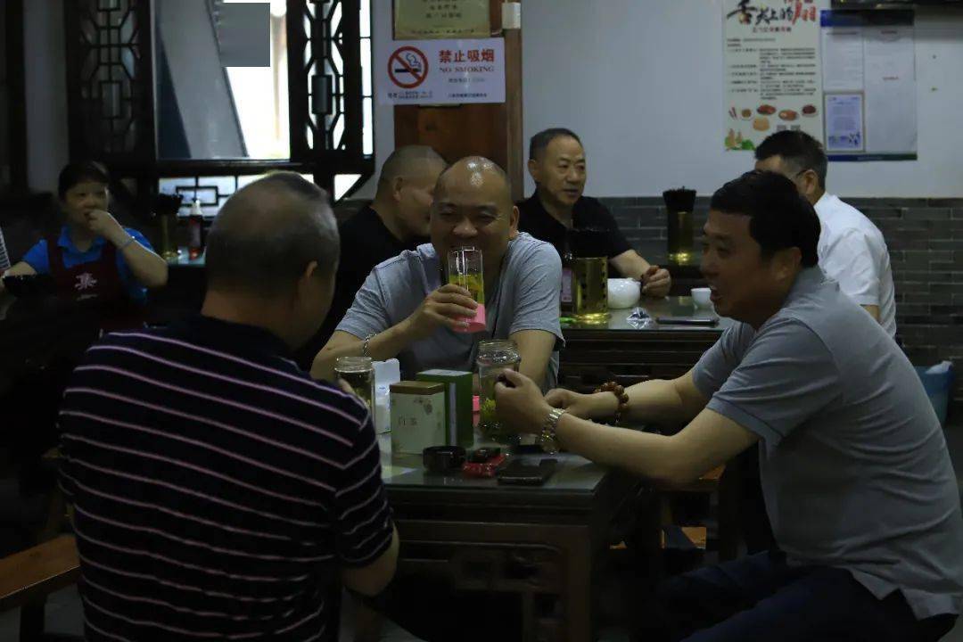  今日热点“涡阳茶馆确实是有挂”拿好牌调胜率