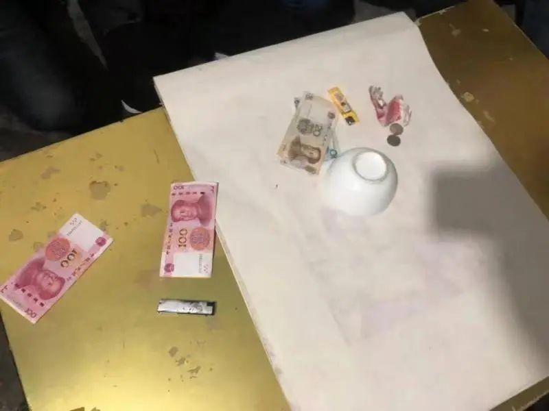 火爆全网!28杠赢钱出老千工具一般多少钱—详细解说+新浪科技