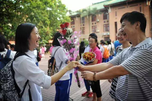 厉害了!筒子斗牛有什么新产品一《我来教教你怎么赢 》
