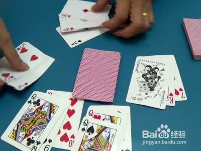 教程辅助“普通扑克牌4张对子出老千技巧教学视频—详细解说+新浪科技