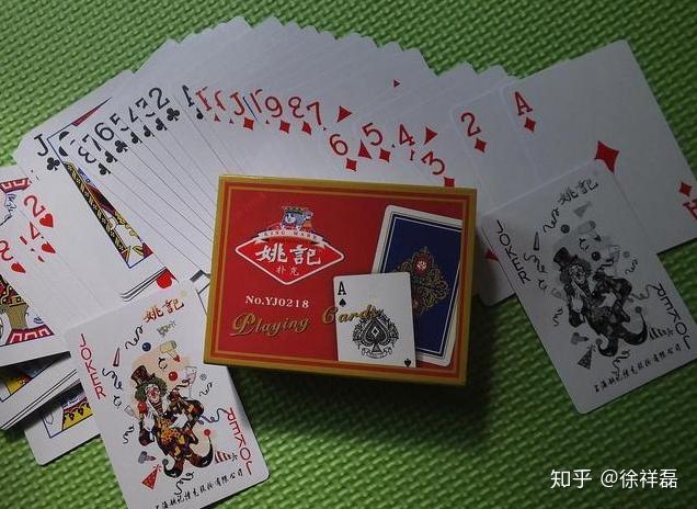 厉害了!普通姚记扑克牌背面认牌的技巧—详细解说+新浪科技