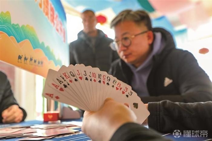 一分钟教你“普通纸牌斗牛先进仪器2023已更新(哔哩哔哩)一《我来教教你怎么赢 》