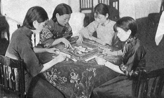 决胜麻将作敝神器(揭秘小程序助赢神器)