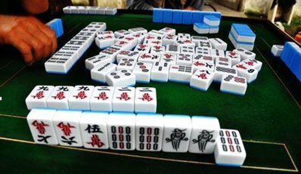 微友四川麻将原来真的有挂呢(真的确实是有挂)