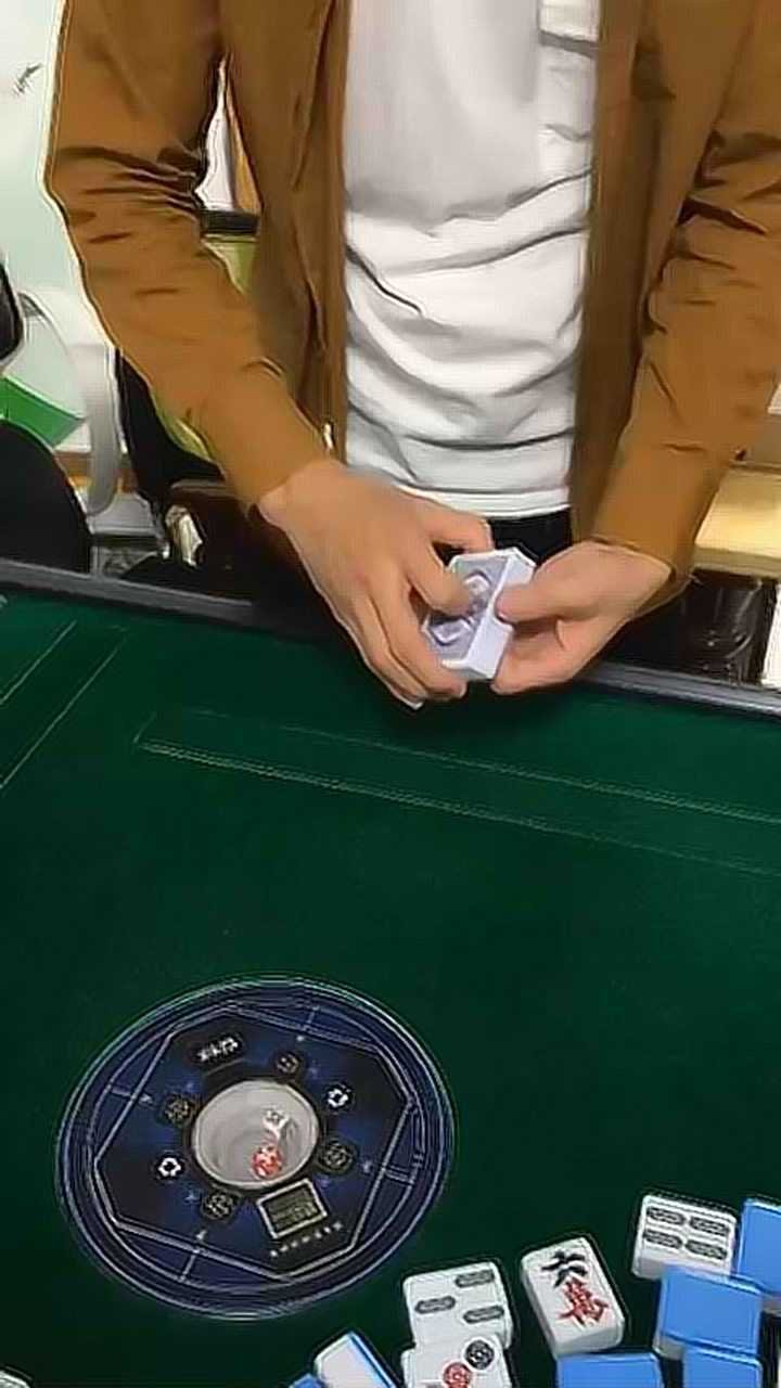实测分享“普通扑克牌玩金花报点工具多少钱_《爱问知识人 使用说明》