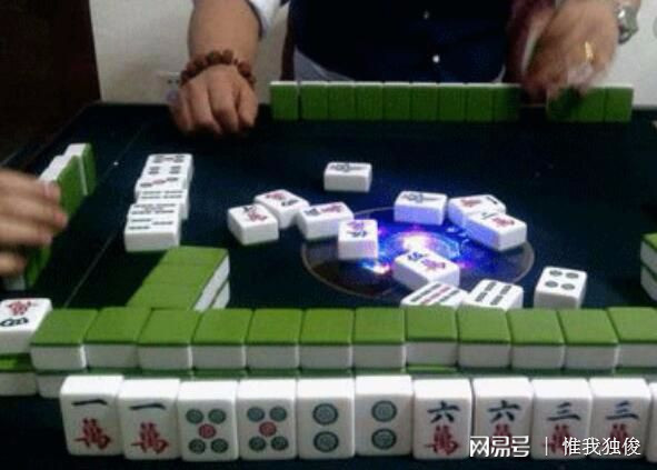 详细说明“现实炸金花怎么闷牌稳赢 _《爱问知识人 使用说明》