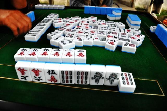 中至赣州麻将软件出售(揭秘手机上自建房怎么赢)