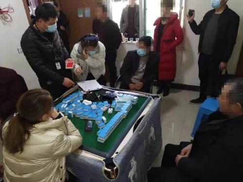 教程辅助“推饼子记住这4个技巧提升胜率一《我来教教你怎么赢 》