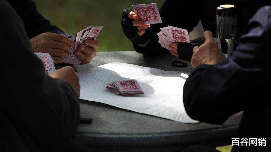 火爆全网!扑克牌押宝猜单双有什么仪器设备一《我来教教你怎么赢 》
