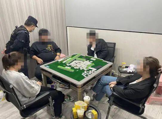 「热点资讯」多人打牌听牌报点仪器产品!2022已更新《新浪科技 讲解窍门》