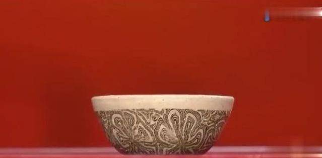 (2分钟介绍)“看穿普通杯碗的办法《详细教程 新浪科技》