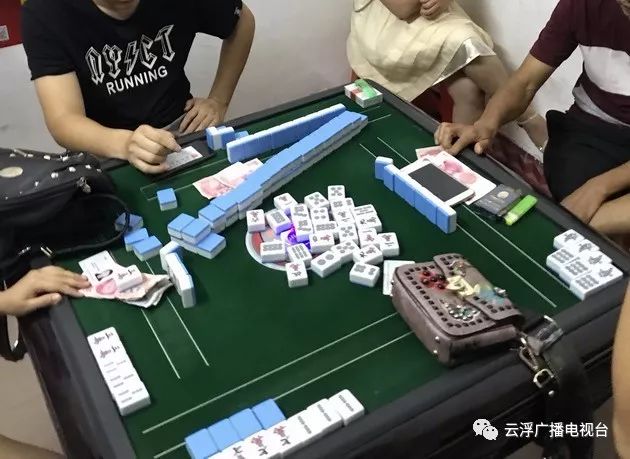 详细说明“玩三公总是输想要赢记住这技巧—详细解说+新浪科技