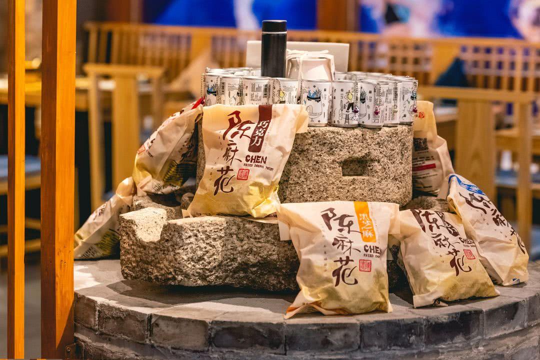 手机打广东麻将红中变原来真的有挂呢(其实真的有挂)