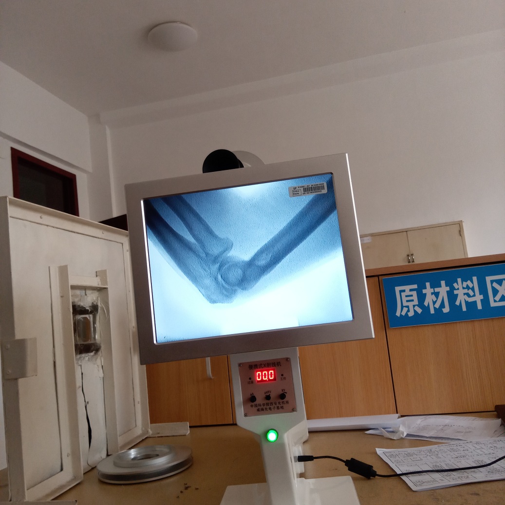 实测分享“小x光透视设备《新浪科技 讲解窍门》